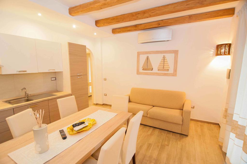 Residence Tanaunella Будоні Екстер'єр фото