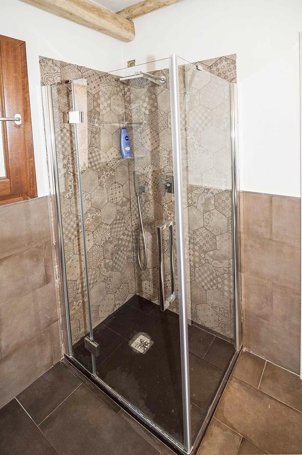 Residence Tanaunella Будоні Екстер'єр фото