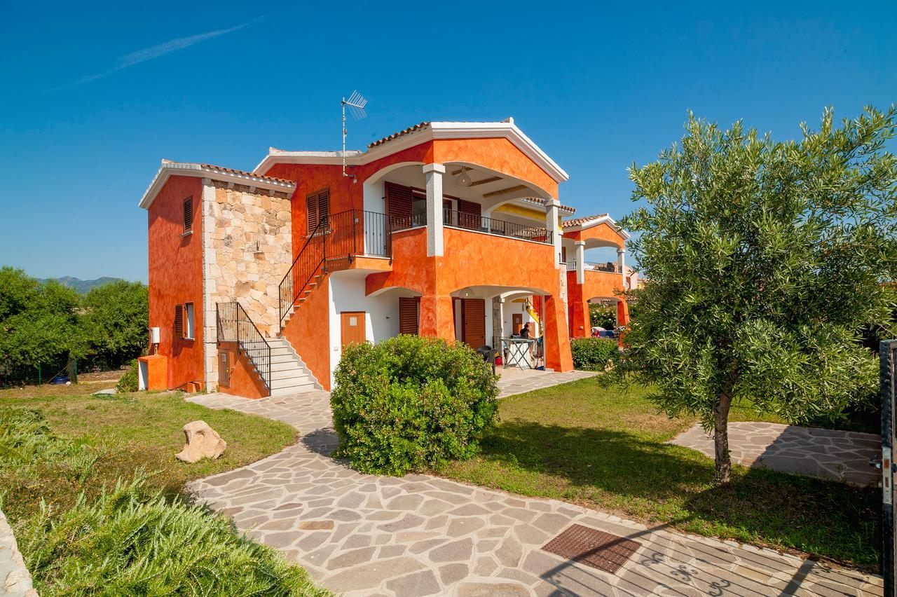 Residence Tanaunella Будоні Екстер'єр фото