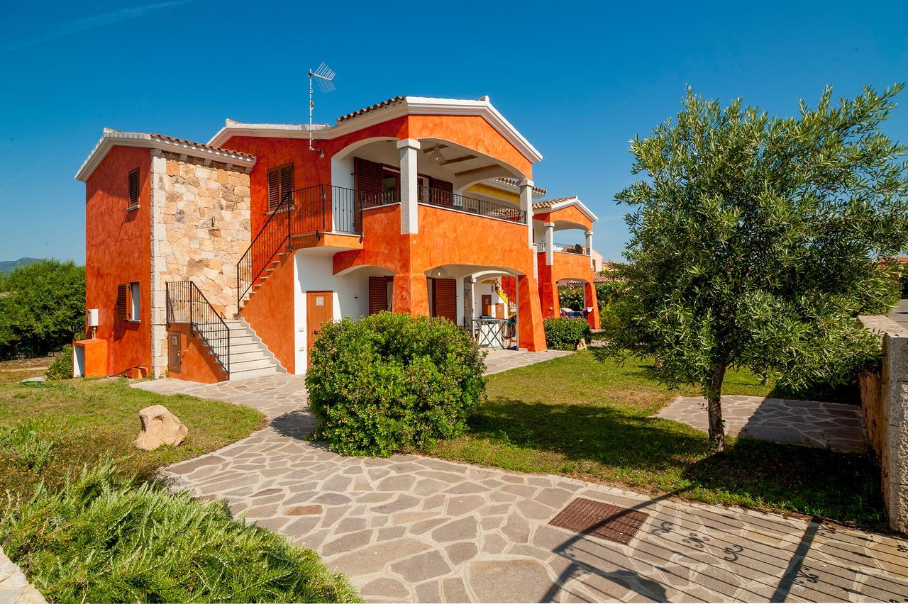 Residence Tanaunella Будоні Екстер'єр фото